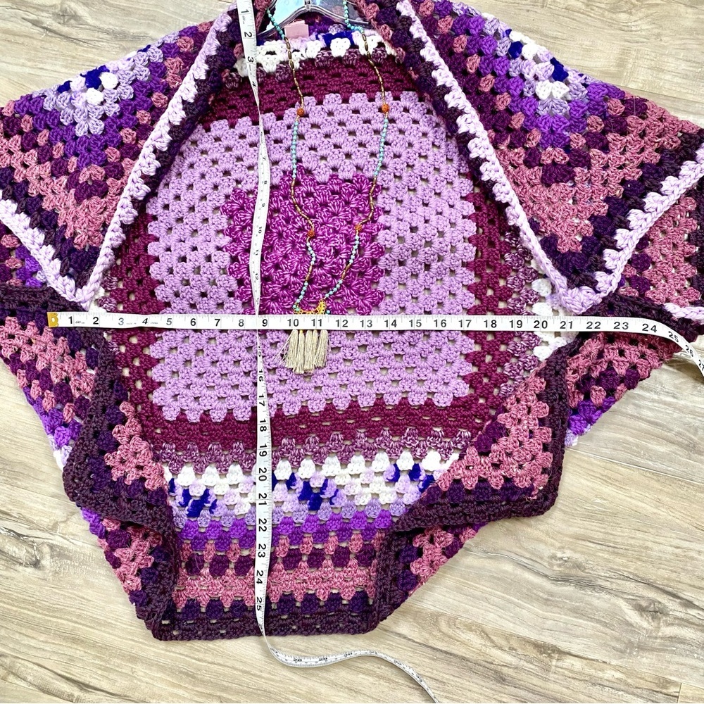 ARTISAN mega granny square COCOON KIMONO w prairie farmhouse cottage vibe - Picture 10 of 10